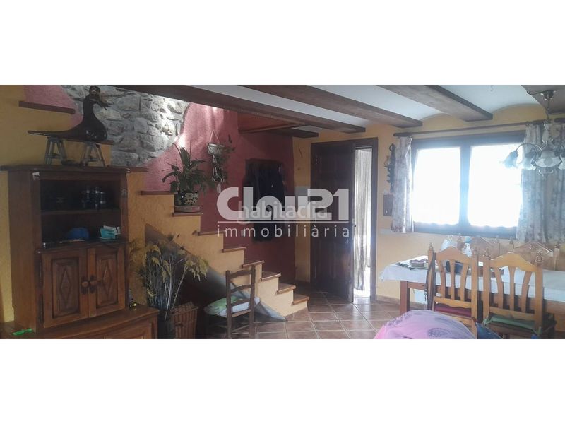 Foto f9df9ef0-9f7d-4521-8767-407fdefa2d90. Masia a Saldes