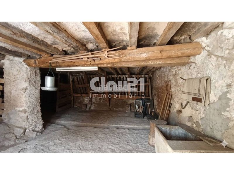 Foto dce6058b-f231-461a-8fb3-90fad6500bc4. Masia a Gósol