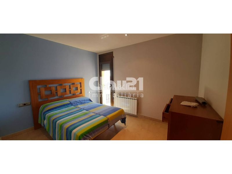 Foto ba027218-5576-41b2-a893-0d86c88b9b92. Rent duplex with heating parking in Avià