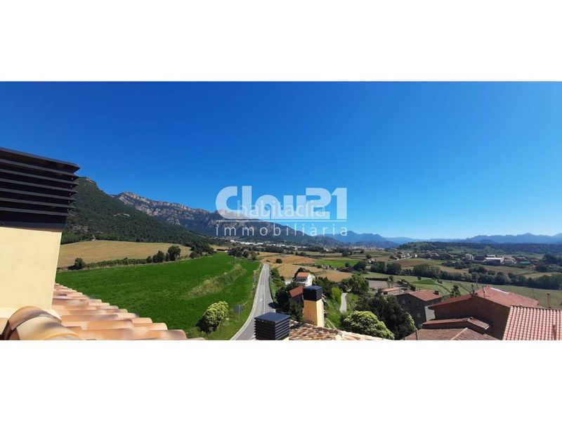 Foto de6445bc-242f-4257-b008-daaad9b3bf40. Rent duplex with heating parking in Avià