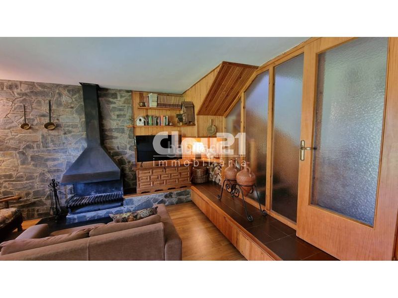 Foto 0a111307-1472-48f9-b2d5-c3d2523e67f8. Rent house with parking pool in Guils de Cerdanya