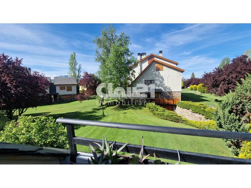 Foto 2c5366f4-022e-467d-9833-b4efcce1a7fe. Rent house with parking pool in Guils de Cerdanya