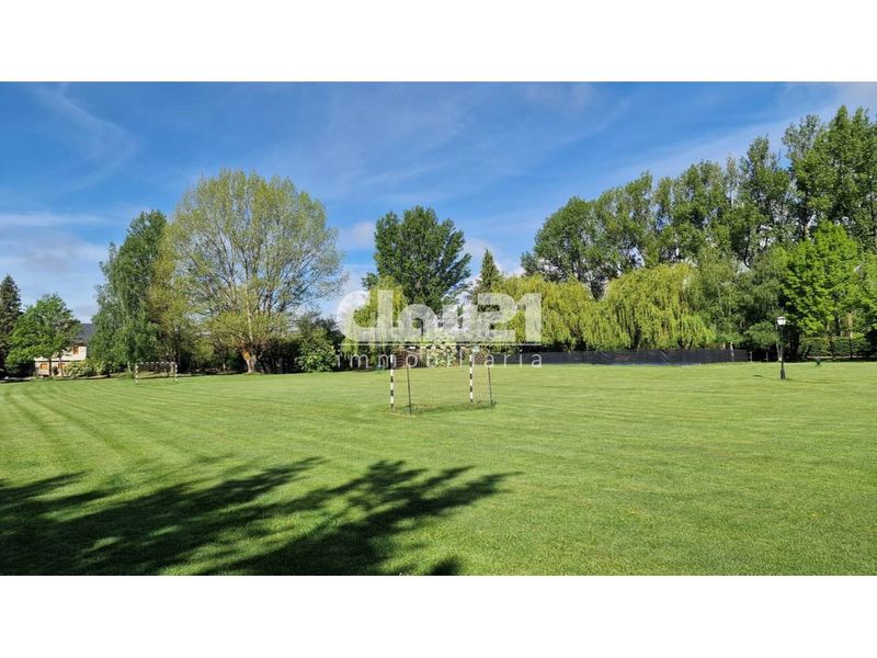 Foto 457ec331-5c1f-431e-b48f-ed4374f77970. Rent house with parking pool in Guils de Cerdanya