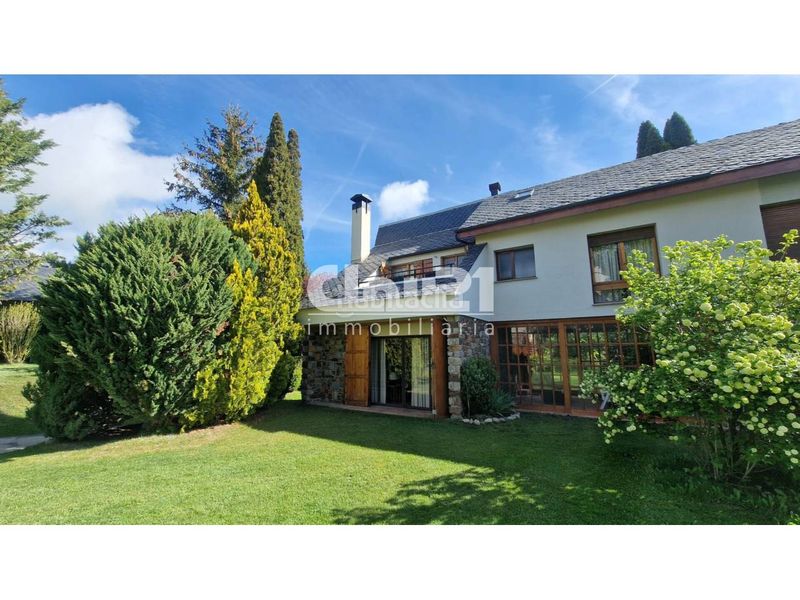 Foto c91f3d84-3fa9-43e2-978f-3a720374b352. Rent house with parking pool in Guils de Cerdanya