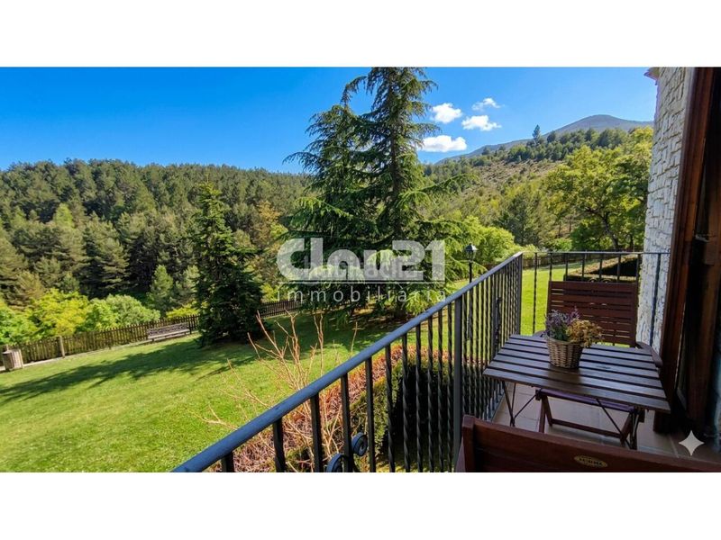 Foto d06b4c99-132e-41ee-8e10-7406393d442b. Apartament amb aparcament a Cercs
