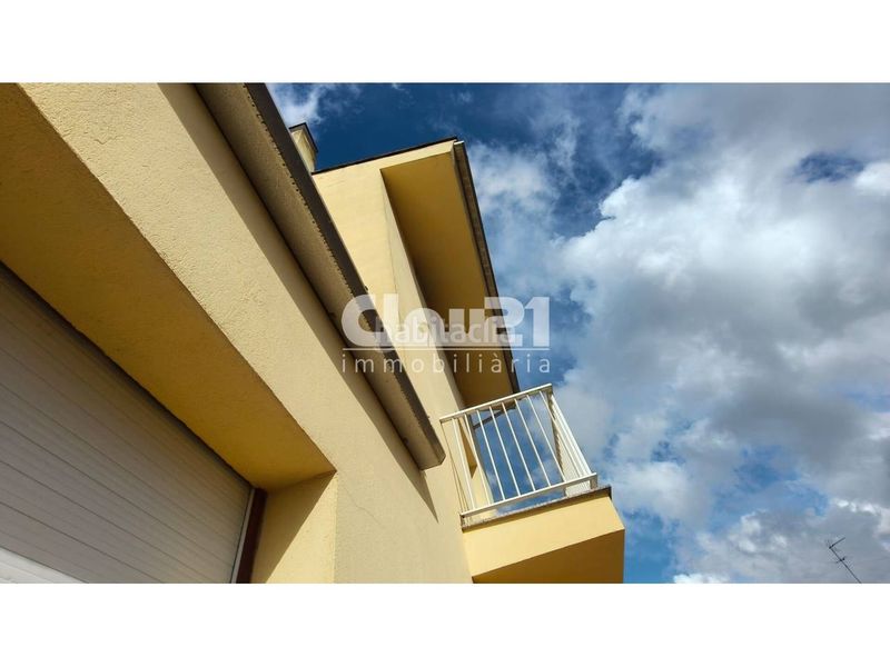 Foto 8be2c3d1-a52d-4159-80a7-587287f0e1af. Casa amb calefacció aparcament a Gironella