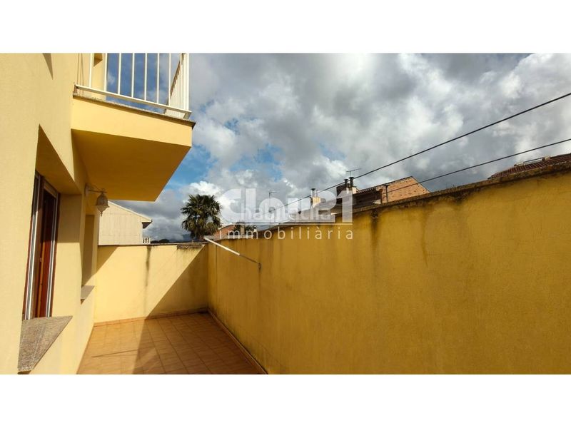 Foto c420b68f-1d73-4e80-81b0-ecca63e357ba. Casa amb calefacció aparcament a Gironella