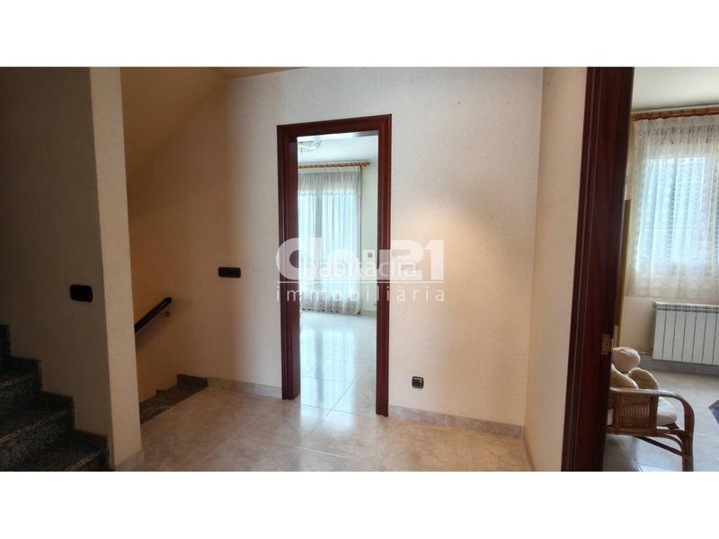 Foto e14a8385-efb3-4df3-8414-df6ba99b28fb. Casa amb calefacció aparcament a Gironella