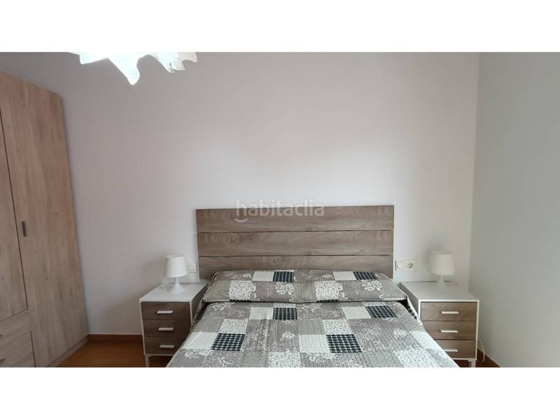 Foto ee4f43a2-8022-4451-9d15-2e0f43c78f55. Dúplex amb calefacció aparcament a Berga