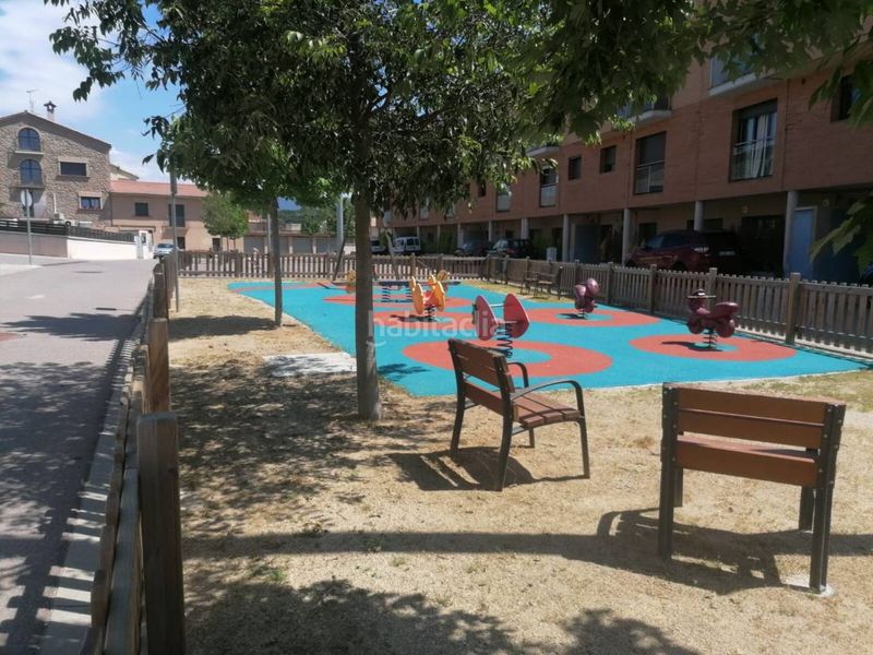 Foto 5e8f31dc-4fa5-404b-a987-9205f3de9a0c. Pis amb calefacció aparcament piscina a Gironella