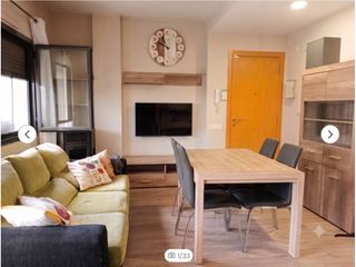 Etagenwohnung  Plaza de la vinya. Piso y parkings en venta en cal bassacs  gironella