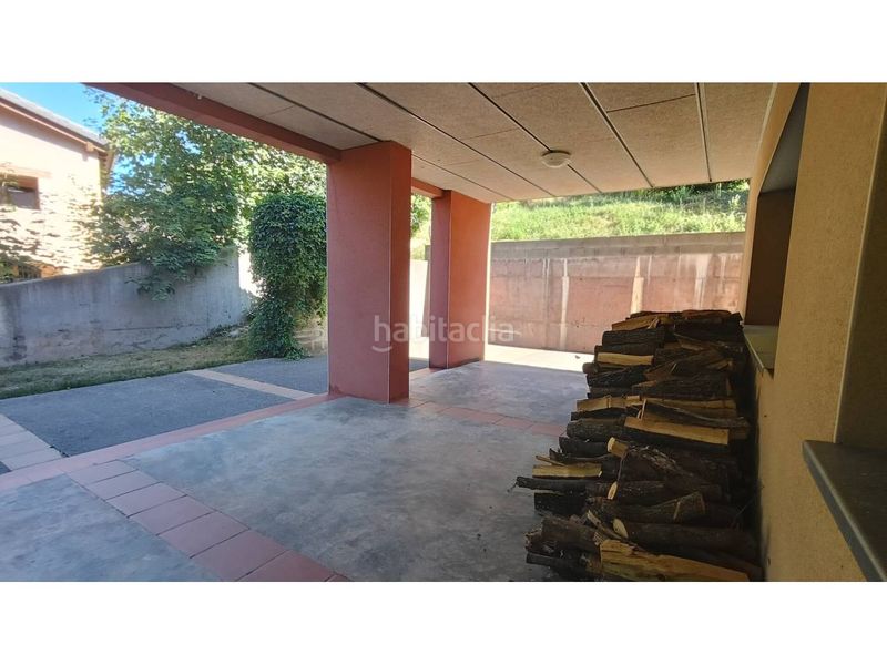 Foto 8c3aa2e3-4576-4d05-9bfd-797f3b2451ee. Apartament amb calefacció a Saldes