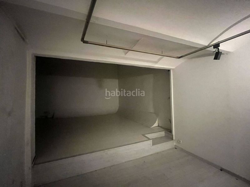 Foto 8420112c-8d64-4987-87a0-1fc069543c57. Lloguer local comercial a Berga