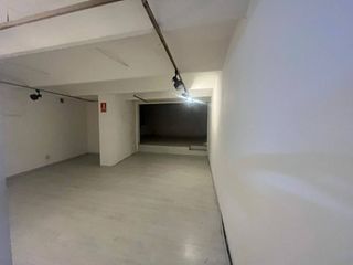 Rent Business premise  Plaza sant joan. Local en alquiler en berga