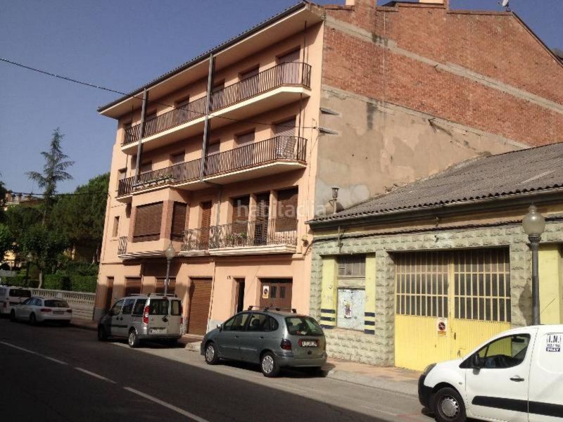 Foto 2712c198-d2bf-44c2-bd69-f861e3c18ecc. Local comercial a Gironella