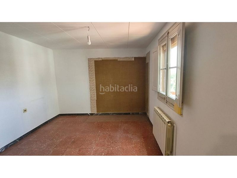 Foto c4cec6e1-ed82-4188-b098-d9283c2fc677. Casa amb aparcament a Gironella
