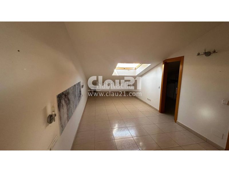 Foto 1c671110-7e75-4e22-b091-b4edfb9f0226. Dúplex amb calefacció aparcament a Avià