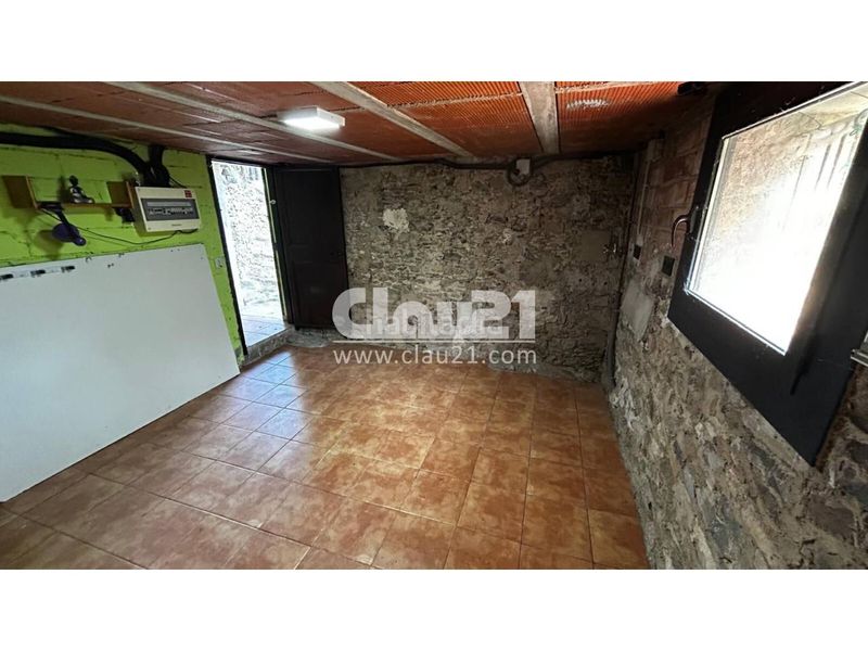Foto 499e7def-92d0-41ad-b252-d65f8d4e9ad5. Casa amb calefacció a Vilada