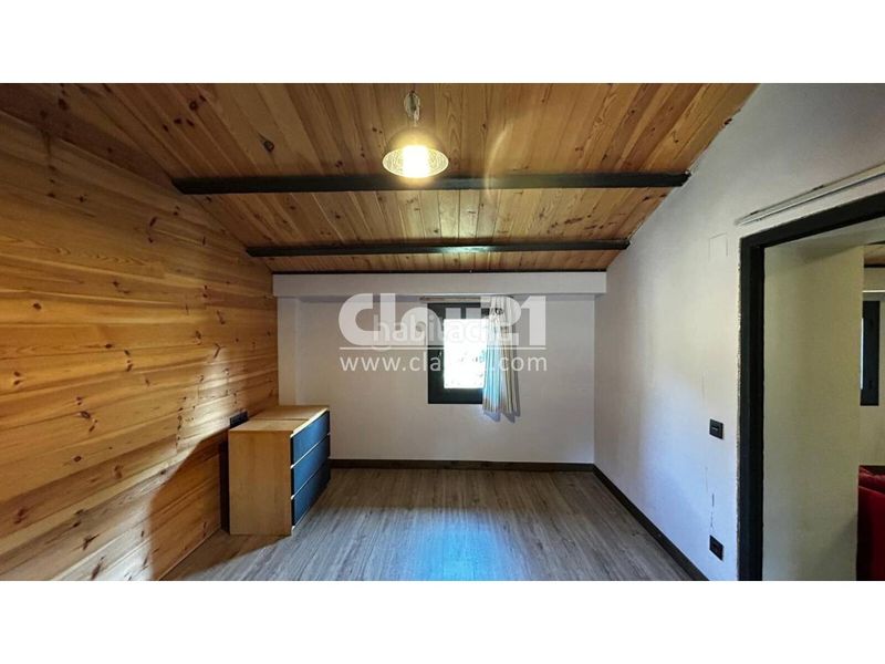 Foto 70e25ead-eb2b-4785-9a82-e2747b385719. Casa amb calefacció a Vilada