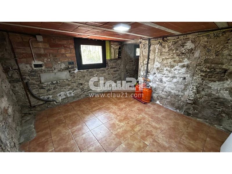 Foto 96b507ad-1495-4c4c-887c-89c7c2f958d3. Casa amb calefacció a Vilada