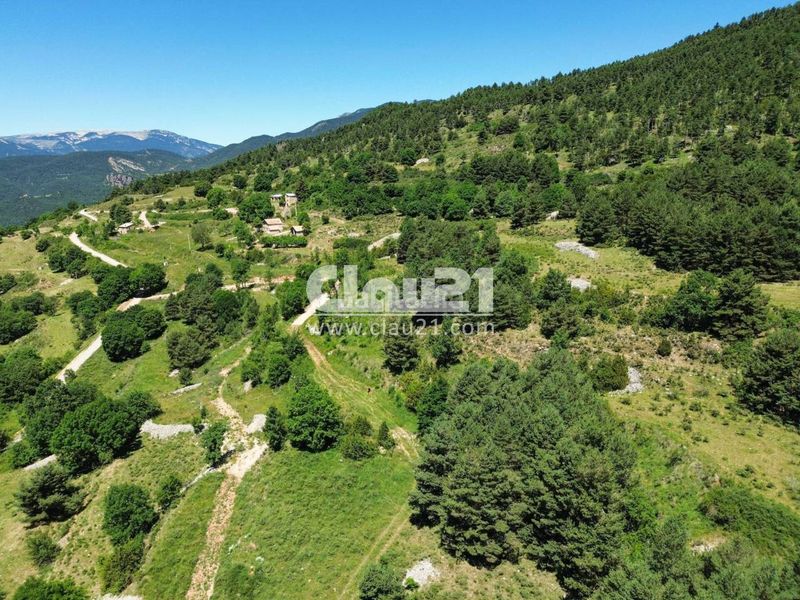 Foto d723ebc0-2360-4725-80d2-0909a0b9b429. Masia a Guixers
