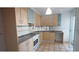 Appartement  Calle sant isidre. Piso céntrico en venta en avià