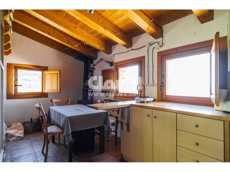 Foto 108c51d9-194d-4f6c-9f5f-f451a0ff2a6c. Masia a Guixers