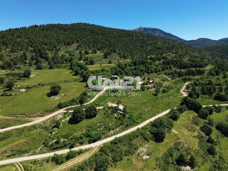 Foto b2c92739-170e-4e17-b6c8-020492228737. Masia a Guixers
