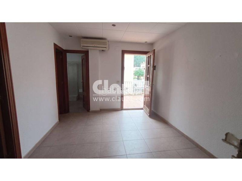 Foto 7c11d1ff-8727-4711-a6fd-46ab2f2e4704. Pis amb calefacció a Cercs