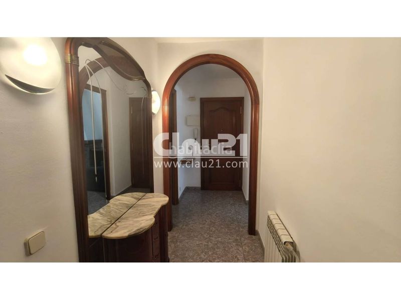 Foto 48ba68c2-a8b6-4f03-9af8-13316107d18f. Rent flat with heating in Cercs