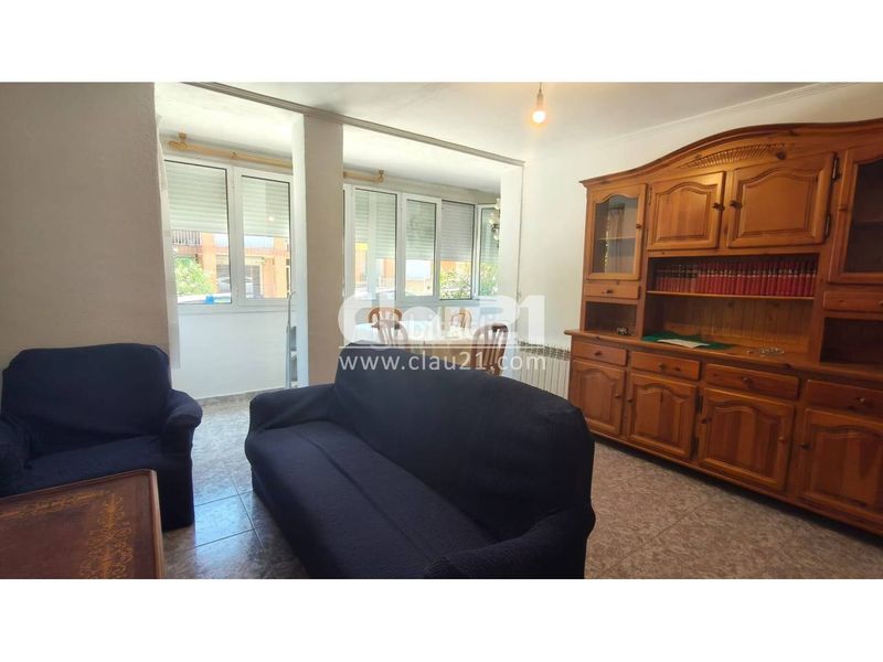 Foto d234af35-9c3d-4a4c-96b9-de381fedea0c. Rent flat with heating in Cercs