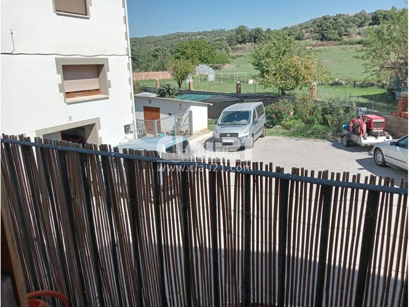 Foto afe5677b-2b88-4da0-ae71-55de952692db. Casa amb calefacció aparcament a Olvan