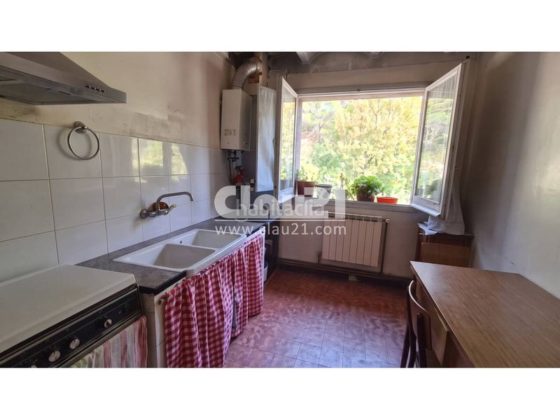 Foto 1984bc09-eaea-41a7-b051-06d776c06c76. Casa a Guardiola de Berguedà