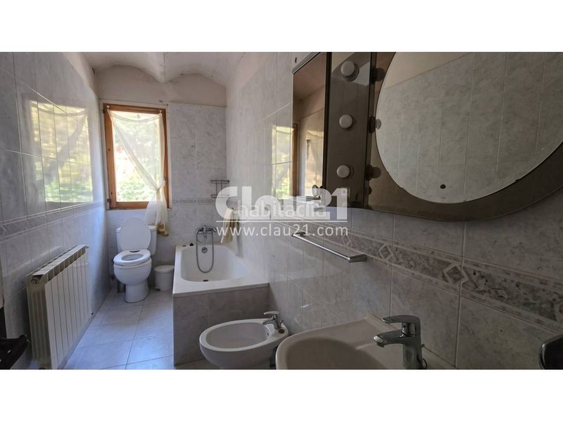 Foto 9cf9f506-de97-413c-b237-ed71a110283c. Casa a Guardiola de Berguedà