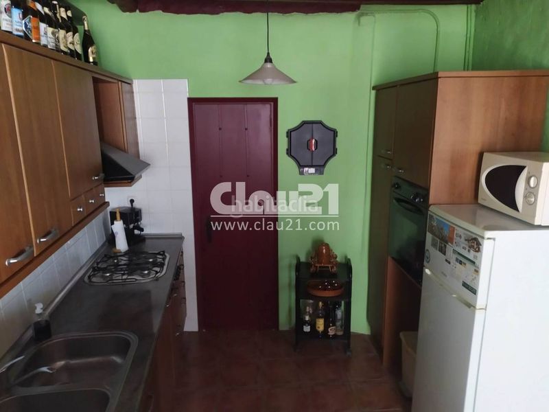 Foto 1f5b4096-4200-4192-ae47-2a7724793591. Casa amb calefacció a Berga