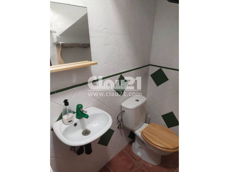 Foto 58fe4487-d4cb-41d6-941d-5943202cb10e. Casa amb calefacció a Berga