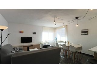 Appartement  Calle caixa d´estalvis de manresa. Piso céntrico en venta en sant jordi