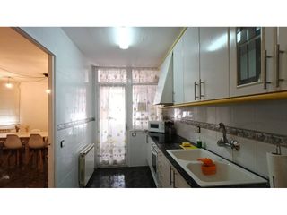 Flat  Calle caixa d´estalvis de manresa. Piso céntrico en venta en sant jordi