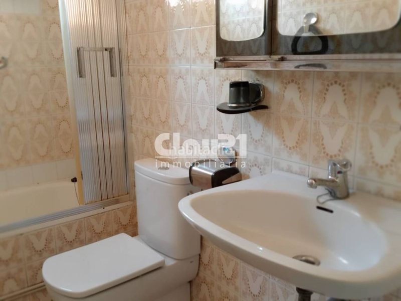 Foto 0b052b20-c564-41aa-800c-3ca23dd28b9d. Rent flat with heating parking in Cercs