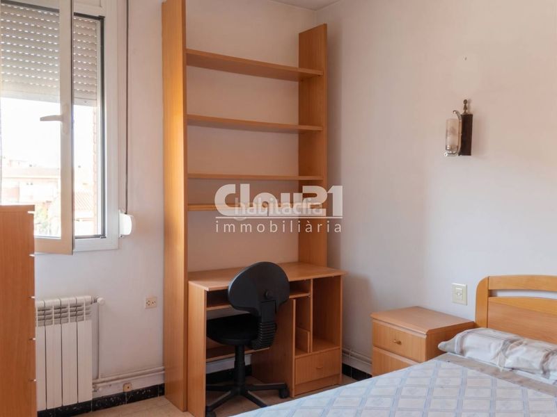 Foto 6aa8a4cc-017b-446d-a0d7-91d638b2ab9f. Rent flat with heating parking in Cercs