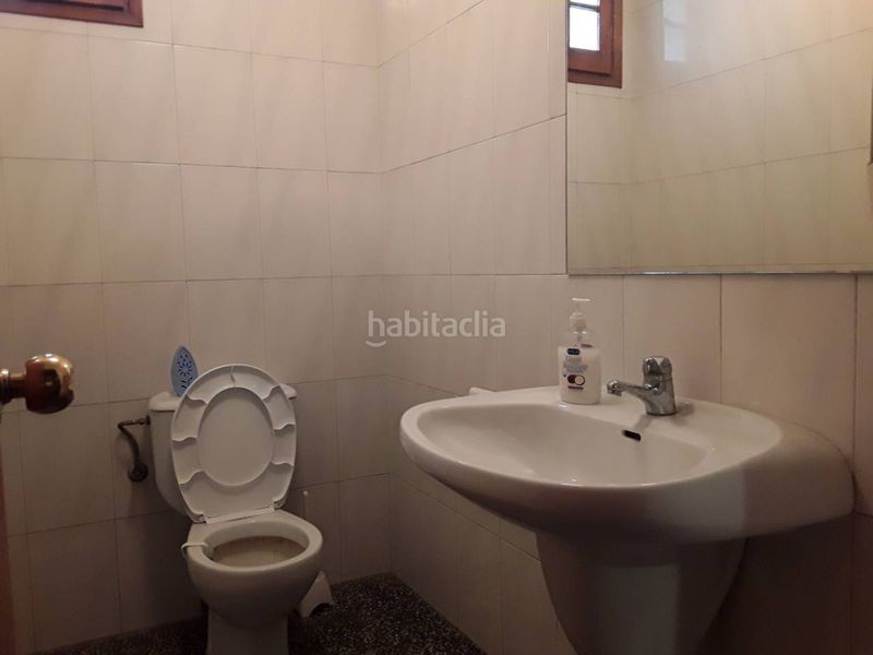 Foto a398f671-deb4-43ff-a3c5-d67481ae85e1. Local comercial a Berga