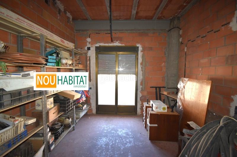 Foto 0757028e-f34a-4f07-95f9-5a948beb48de. Casa amb aparcament a Montroy