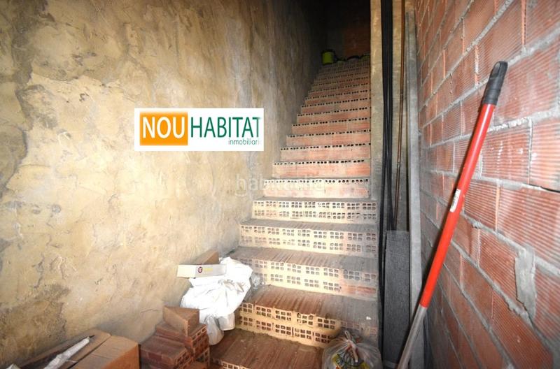 Foto 359d40be-61bb-4e90-aae2-0c27a48b8aa4. Casa amb aparcament a Montroy