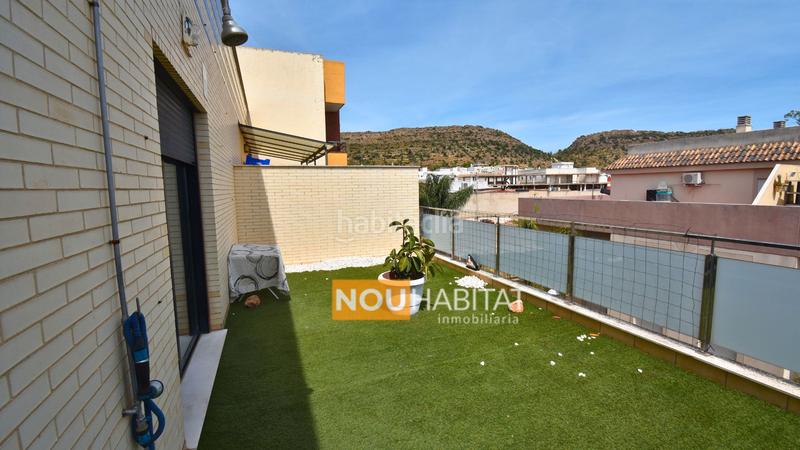 Foto 58593d10-7a48-4b47-90ae-dfcadb04dc74. Ático  listo para entrar a vivir y con muy buena orientación: este !!! en Monserrat
