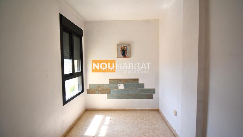 Foto cab53c41-352c-4722-85a9-1fd1173603c2. Ático  listo para entrar a vivir y con muy buena orientación: este !!! en Monserrat