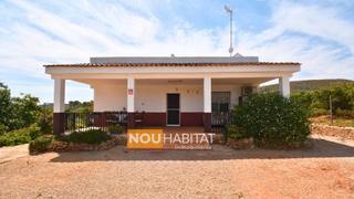 Xalet  Plaça poligono n 12 15. Chalet rústico en real listo para entrar a vivir !!!