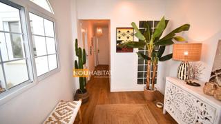 Etagenwohnung in Real de Montroi. Piso en primera planta sin ascensor !!