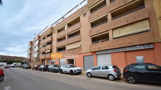 Appartement à Plaza Xúquer. Piso con amplio balcón-terraza  y a tan solo dos minutos de la p