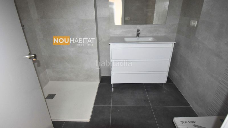 Foto c0434364-deba-4c6d-a6d6-2fdd3462688e. Pis amb aparcament a Monserrat