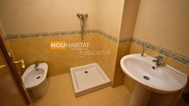Foto 55023339-2155-4523-859c-eac31897b780. Pis amb aparcament a Monserrat